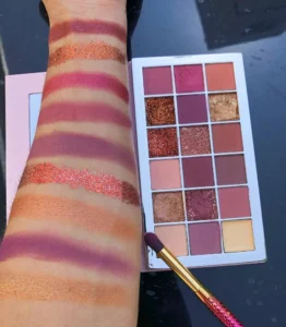 18 Shades Desert Rose Eyeshadow Palette, Matte Shimmer Earth Tone Pigmented Eye Makeup for Wholesale