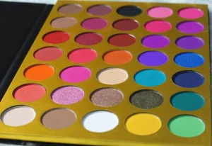 35 Shades Matte Shimmer Mixed Eyeshadow Palette, Highly Pigmented Long Wear Eye Makeup for Wholesale