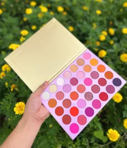 35 Shades Smoky Warm Earth Tone Eyeshadow Palette, Matte Shimmer Soft Pigmented Daily Party Eye Makeup
