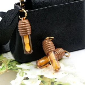 Private Label No Logo Honey Lip Oil with Bag Clip & Keychain, Portable Hydrating Glossy Lip Makeup