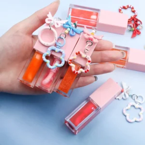 Private Label No Logo Plumping Lip Oil with Keychain Pendant, Hydrating Lip Oil DIY Creative Charm Makeup