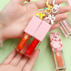 Private Label No Logo Plumping Lip Oil with Keychain Pendant, Hydrating Lip Oil DIY Creative Charm Makeup